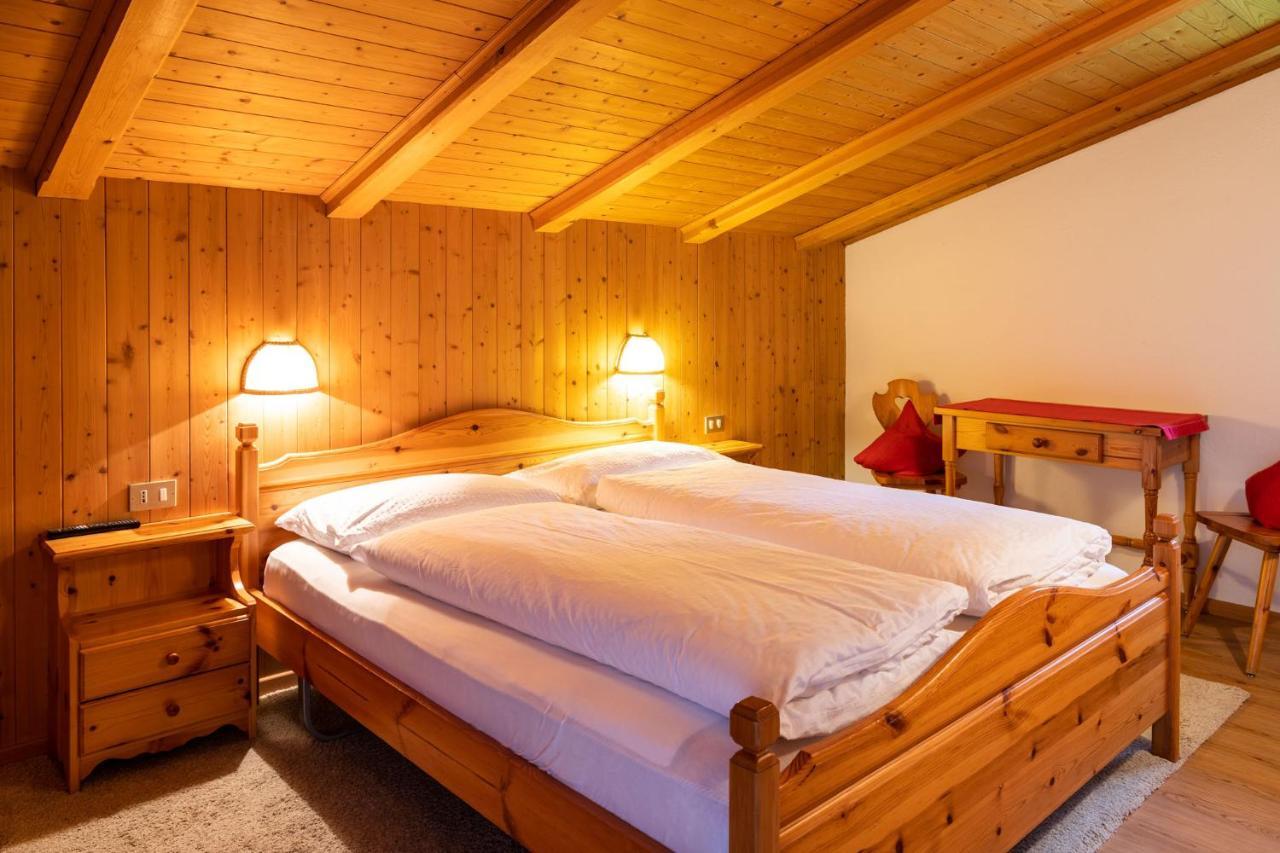 Bed and Breakfast Garni Juri La Villa  Exterior foto